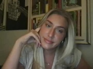 Screenshot from blakiebby5 webcams