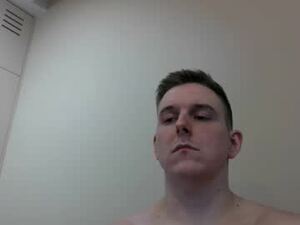 Screenshot from blond_sky webcams