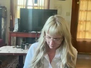 Screenshot from blondegoth_ webcams