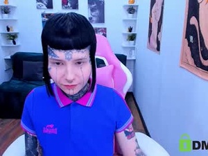 Screenshot from blood__mary webcams