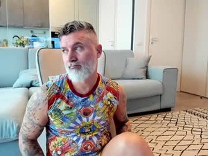 Screenshot from blowmyxxl webcams