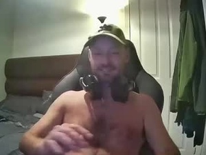 Screenshot from bluebirdflame1 webcams