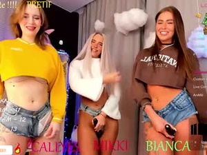 Screenshot from blush_mikki webcams