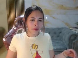 Screenshot from bonnie_1s webcams