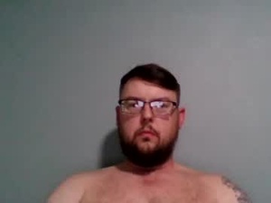 Screenshot from bowtieguy84 webcams