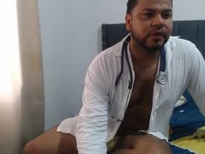 Screenshot from boy_doctor_horny webcams