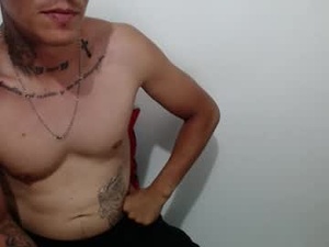 Screenshot from boyhornysex55 webcams