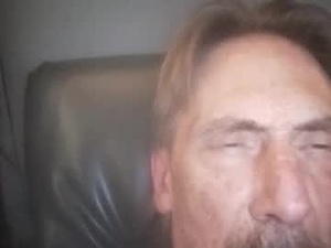 Screenshot from boytowhip webcams