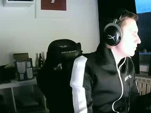 Screenshot from brandinator__cb webcams