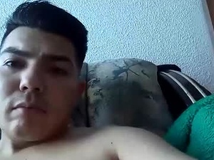 Screenshot from brando_198 webcams