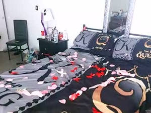 Screenshot from brandondadom1 webcams