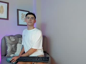 Screenshot from bratzboyss webcams