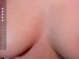 Screenshot from briana_walker webcams