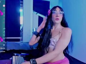 Screenshot from britannyclaire webcams