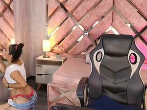 Screenshot from brithny_bratz_ webcams