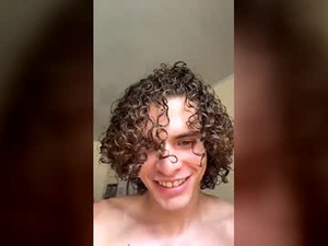 Screenshot from bruce__oliver webcams