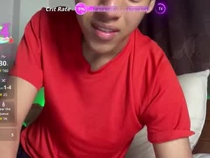 Screenshot from call_me_theo webcams