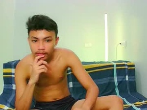 Screenshot from callmebabyceejay_ webcams