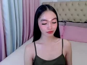 Screenshot from callmecrishax webcams