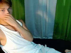 Screenshot from callmemico webcams