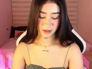 Screenshot from camiilaatorres webcams