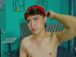 Screenshot from camilo_fire18 webcams