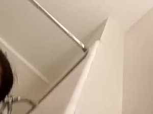 Screenshot from camronleehamilton webcams