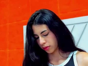 Screenshot from candise_vause webcams