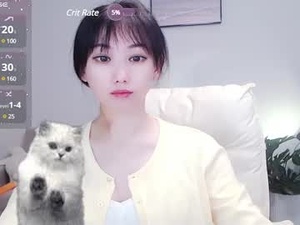 Screenshot from candy8998 webcams