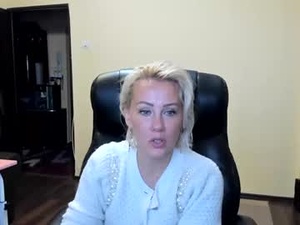 Screenshot from candy_hellenx webcams