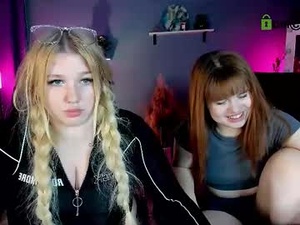 Screenshot from candy_vice_ webcams