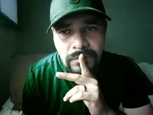 Screenshot from carlos100699 webcams
