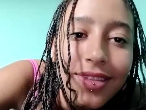 Screenshot from cataleyacolombian webcams