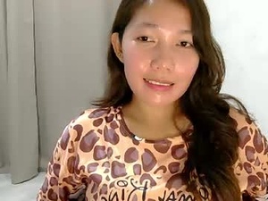 Screenshot from cath_maya webcams