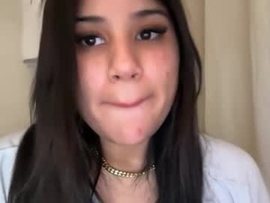 Screenshot from cathylove18 webcams