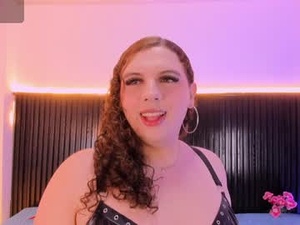 Screenshot from catleyanoire_ webcams