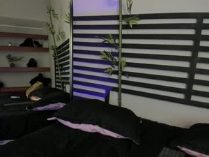 Screenshot from caty_loves webcams