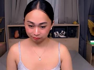 Screenshot from celebes_heart webcams