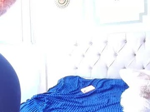 Screenshot from celesteebluee webcams