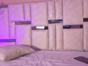 Screenshot from celestewilde webcams