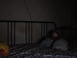 Screenshot from chantal__cc webcams