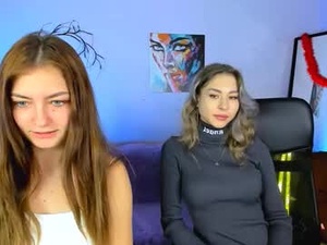 Screenshot from charlie_bonsie webcams