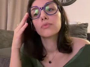 Screenshot from charlieangella webcams
