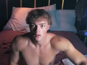 Screenshot from chase_muscular webcams