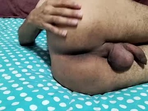 Screenshot from chatwithash5 webcams