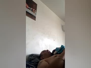 Screenshot from checofornicaoficial webcams