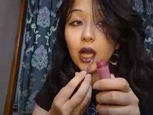 Screenshot from cherishlarocque webcams