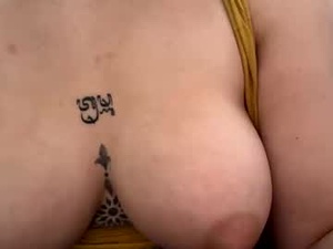 Screenshot from cherry3738 webcams