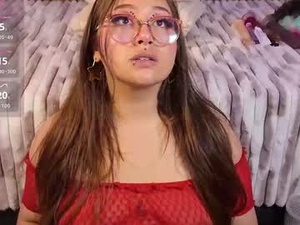 Screenshot from cherry__bloom_ webcams