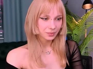 Screenshot from cherry_bitter webcams